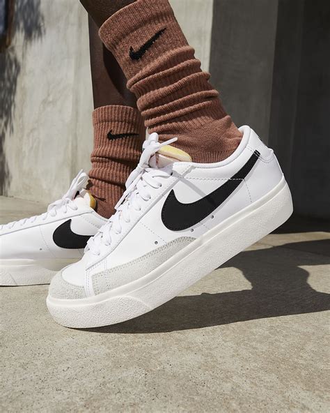 Nike Blazer Low 